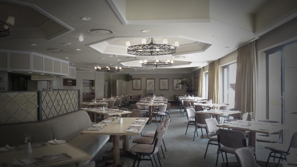 Groothoek Black Mountain Leisure And Conference Hotel מראה חיצוני תמונה