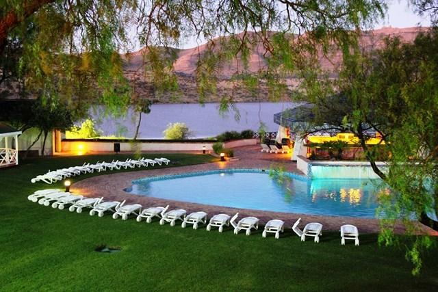 Groothoek Black Mountain Leisure And Conference Hotel מראה חיצוני תמונה