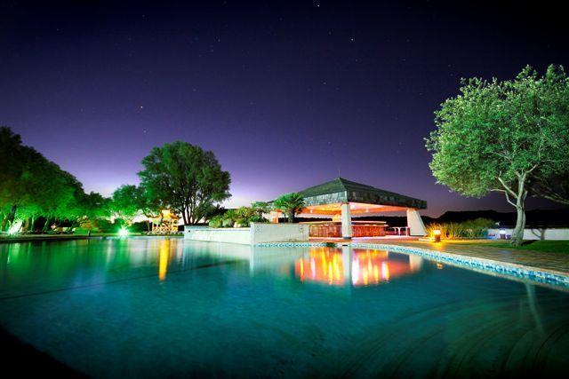 Groothoek Black Mountain Leisure And Conference Hotel מראה חיצוני תמונה